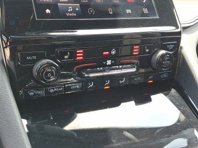 2022 Jeep Grand Cherokee L Altitude