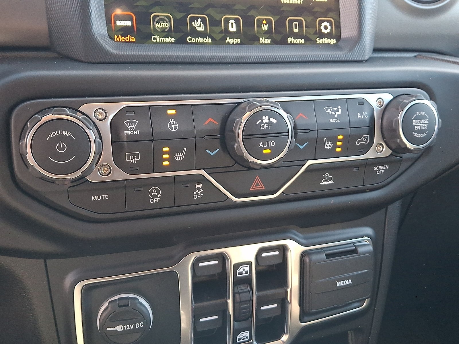 2022 Jeep Gladiator Willys