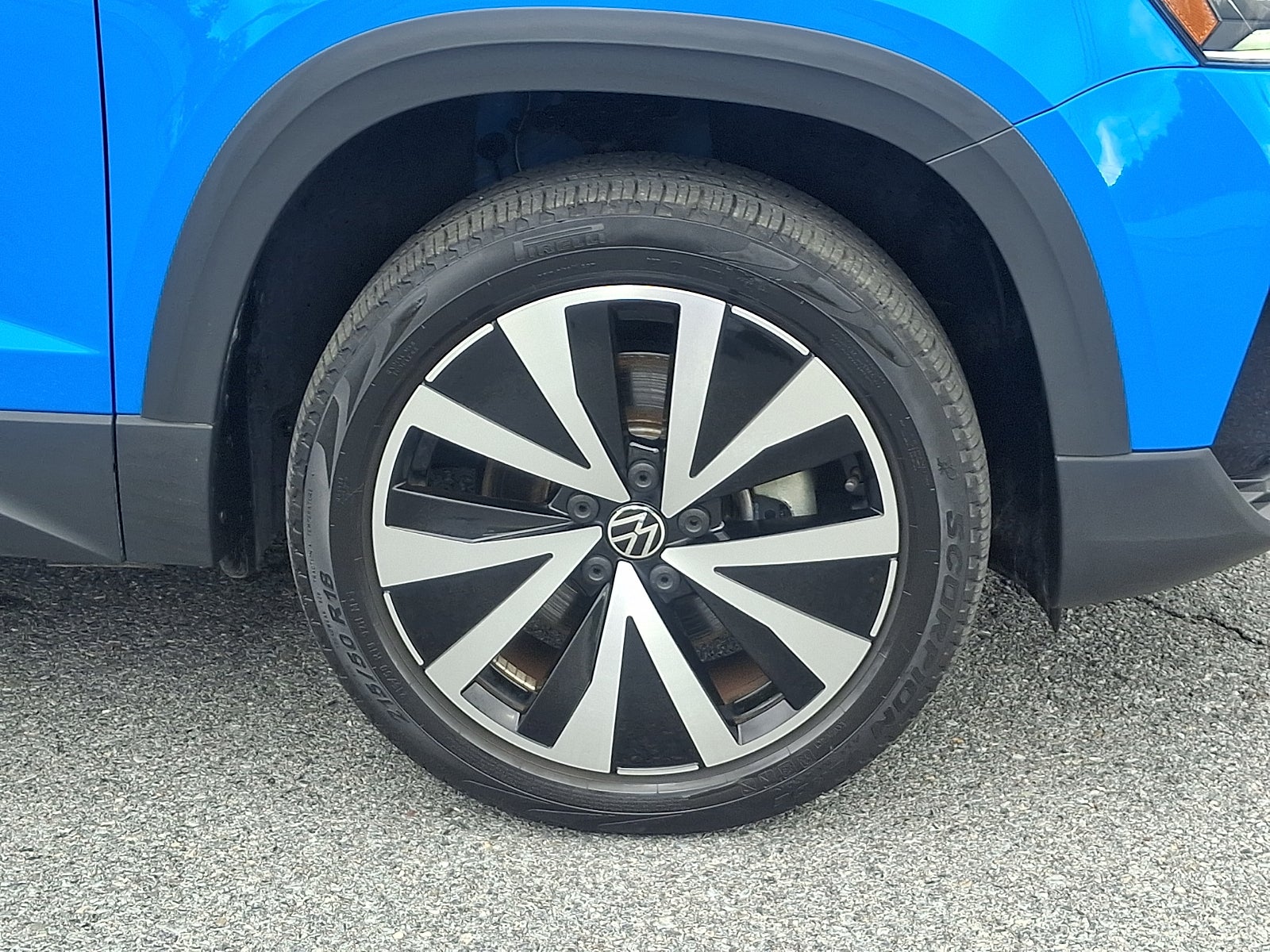2023 Volkswagen Taos SE