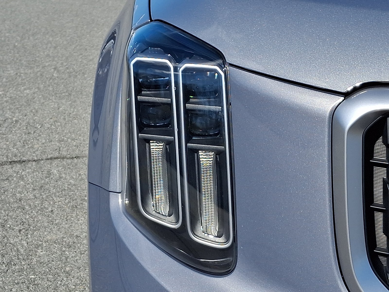 2023 Kia Telluride LX